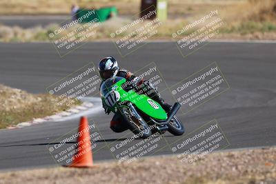 media/Apr-19-2025-AHRMA (Sat) [[3d98ca3309]]/Race/Group 8/Turn 4/